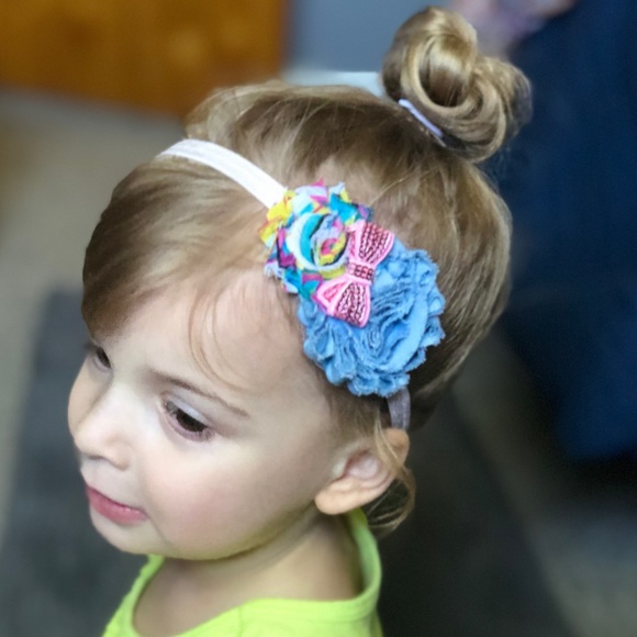 Shop Small Support A Dream with Wear It Like Mads Boutique & Closet - Picture 10 of 15